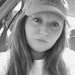 Meet your Posher, Alanta